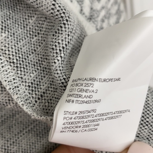 ❤️Host Pick❤️ Club Monaco Belted Blazer - Picture 12 of 13